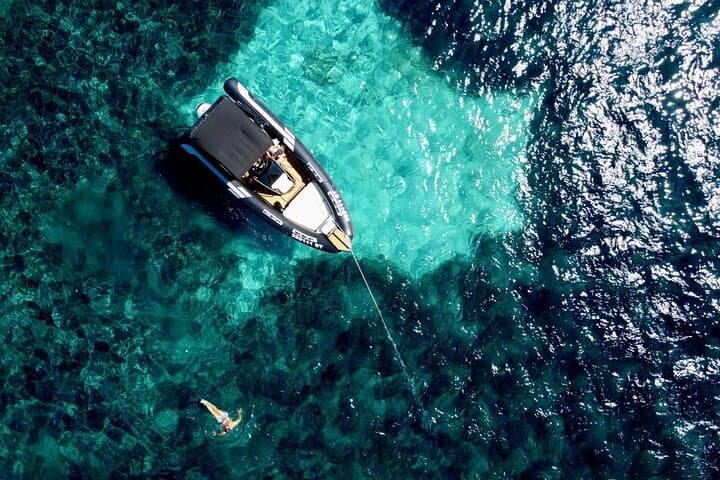 Private Blue Lagoon & 3-Island Boat Tour from Split or Trogir