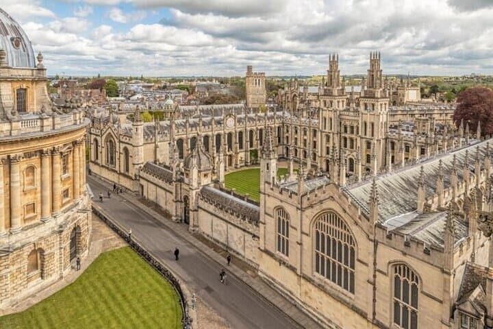 Heathrow to Estelle Manor: Private Oxford Airport Transfer Guide