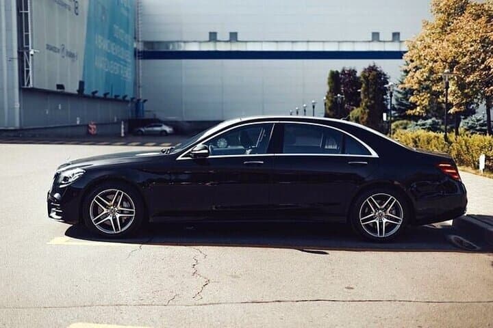Heathrow to Estelle Manor: Private Oxford Airport Transfer Guide photo 4