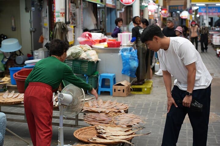 Jeonju & Yeosu: 4-Day Foodie and Artist Journey in Korea’s Southwest photo 5