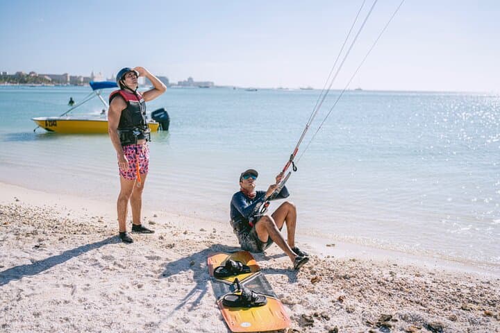 Kiteboarding Lessons in Aruba: IKO-Certified Coaching at Fisherman's Huts & Boca Grandi photo 4