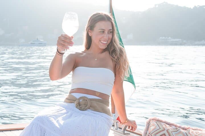 Sunset Private Boat Tour with Aperitif in Portofino — 3-Hour Romantic Coastal Cruise