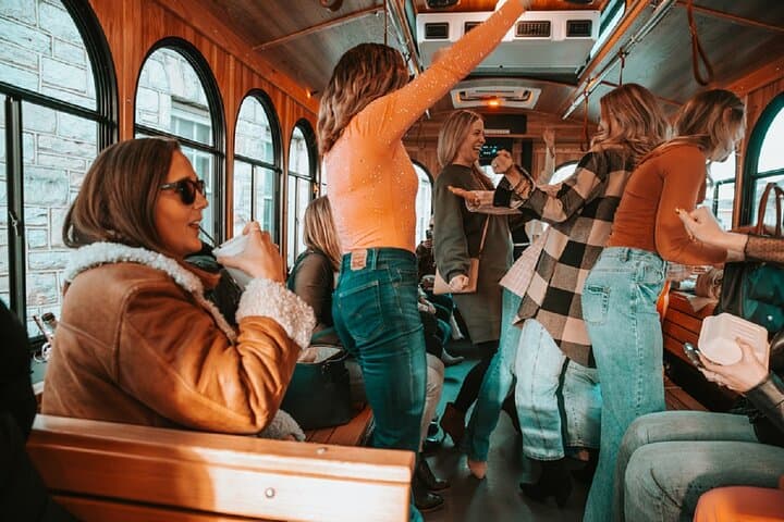 Hershey Trolley Crawl: Evening Food & Drink Hop-On Hop-Off Tour on a Vintage Trolley photo 4