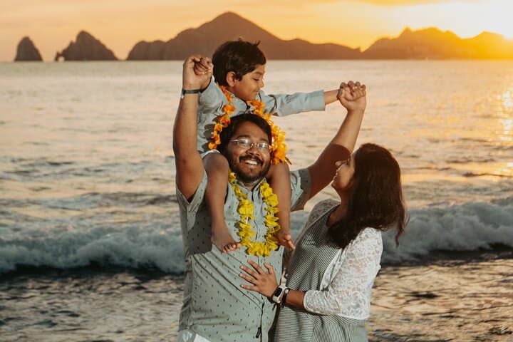 Private Beach Photoshoot in Cabo San Lucas with El Arco Views photo 6
