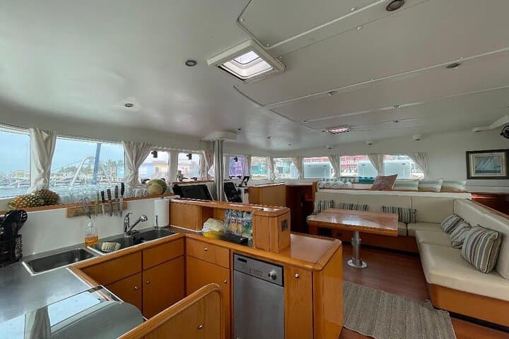 4-Day Private Sailing Charter from Ambergris Caye — Blue Hole, Turneffe & Half Moon Caye photo 3
