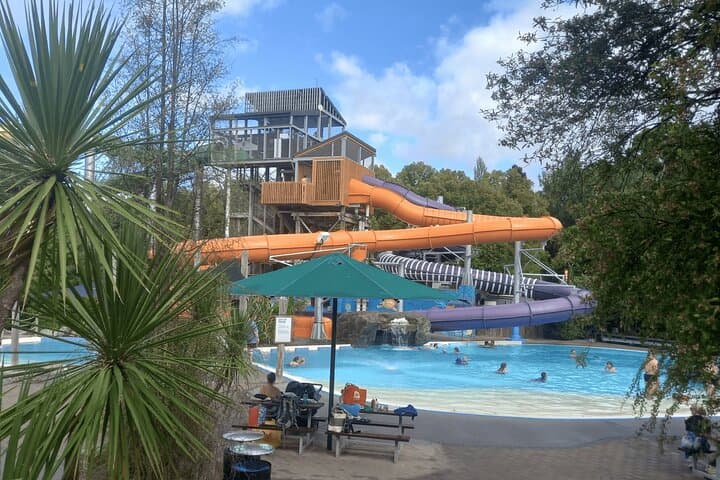 Hanmer Springs Hot Pools Private Day Trip from Christchurch photo 2