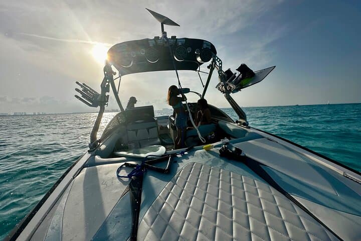 Cancún Luxury Sunset Lagoon Cruise with Wine & Beer on MasterCraft photo 5