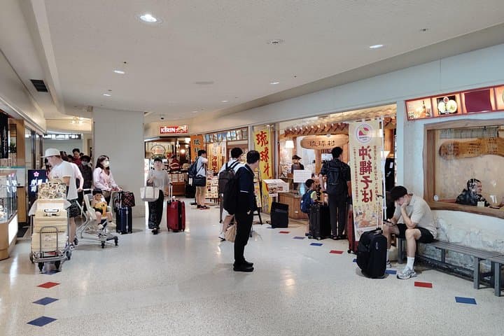 Naha Airport Food Tour: Taste Okinawa in Two Stops Before Your Flight photo 2
