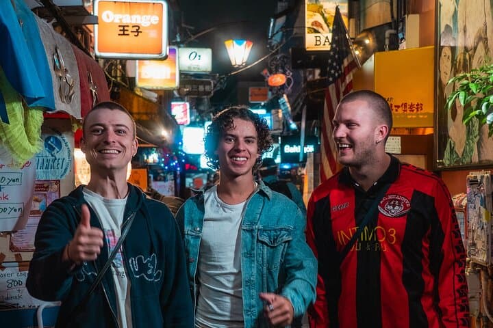 Shinjuku Night Walking Tour: Golden Gai, Omoide Yokocho & Local Culture photo 5