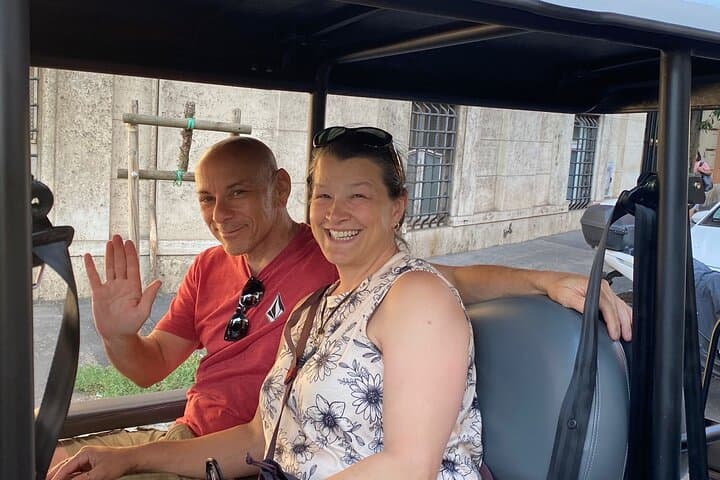 Rome by Electric Golf Cart: 3-Hour Tour of the Colosseum, Pantheon & Vatican photo 3