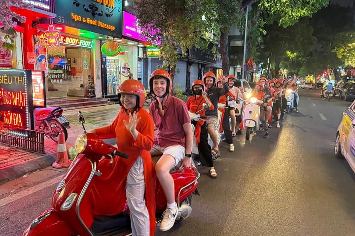 Hanoi Vespa Night Food Tour with Female Riders — 4-Hour Street Food & Train Street Experience photo 2