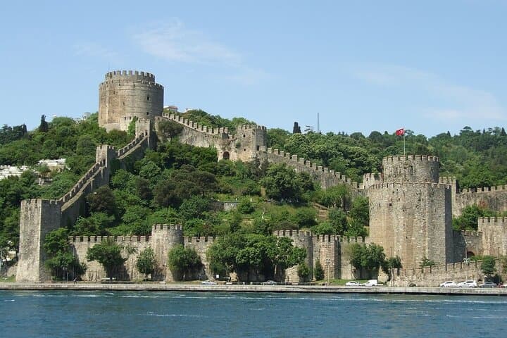 Full-Day Istanbul Highlights: Europe & Asia Tour with Bosphorus Cruise photo 5