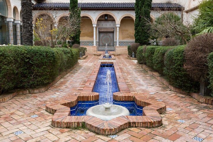 Three Waterfalls of Anna and Mini Alhambra: Day Hike & Mini Alhambra Palace from Valencia