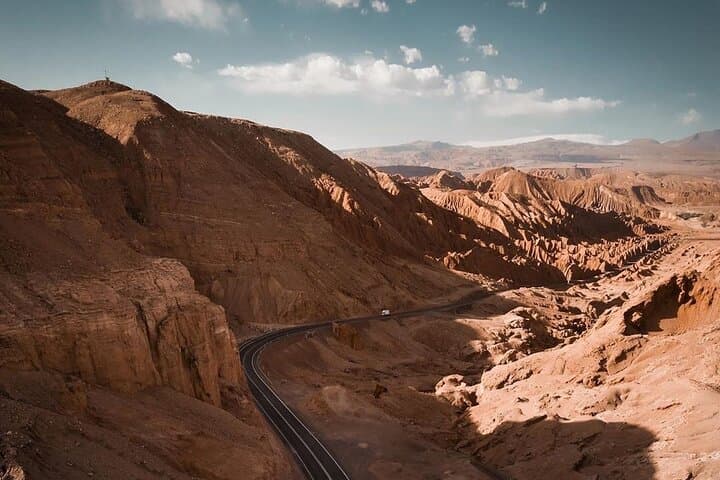Valle de la Luna Sunset Tour: Atacama Dune Picnic & Mirador de Kari photo 2