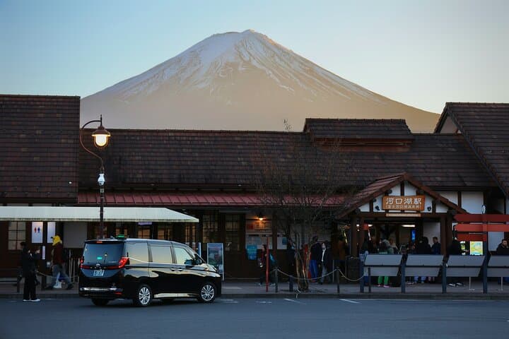 Private Mount Fuji Day Tour — Kawaguchiko, 5th Station & Cultural Stops photo 6