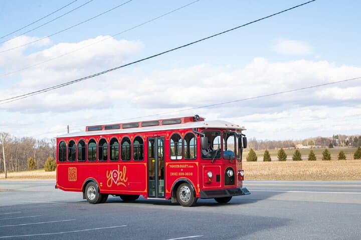 Hershey Trolley Crawl: Evening Food & Drink Hop-On Hop-Off Tour on a Vintage Trolley photo 3