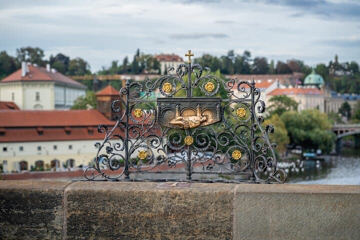 Prague Secret Wishes: 2-Hour Old Town Magic Walking Tour photo 4