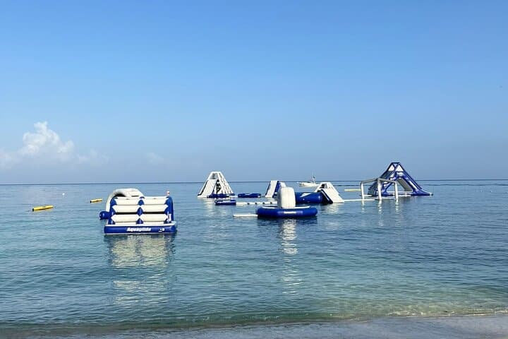 Chula's Beach Club Daypass in Cozumel: Kayaks, Paddleboards & Beach Comfort photo 4