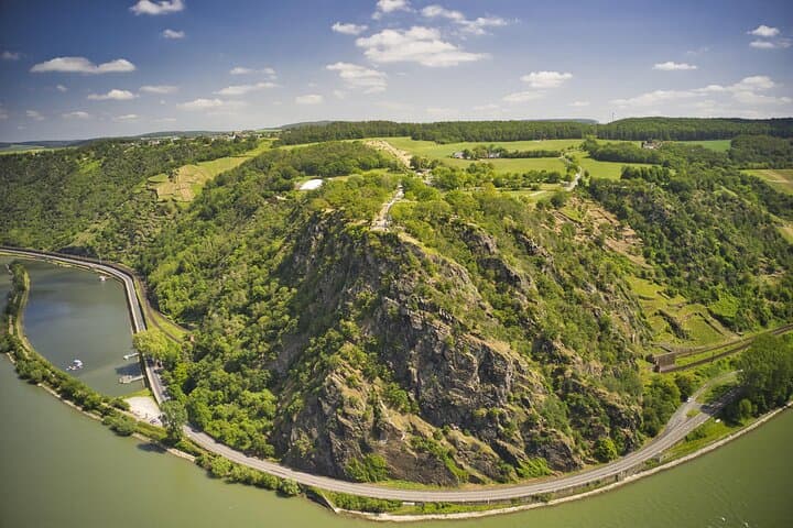 Full-Day Rhine Valley Tour from Frankfurt: Rüdesheim, Loreley & Mini Cruise photo 4