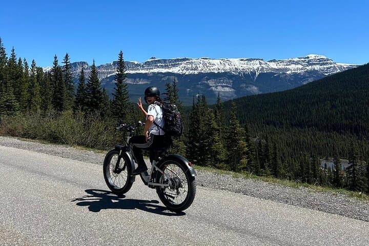 Electric Fat Biking in Banff: Bow River, Vermilion Lakes & Scenic Viewpoints photo 6