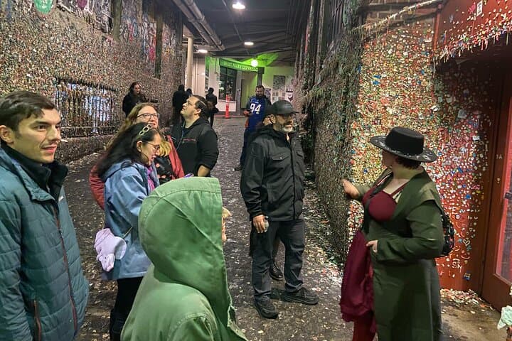 Haunted Seattle Spooktacular: Pike Place Ghost Walking Tour photo 2