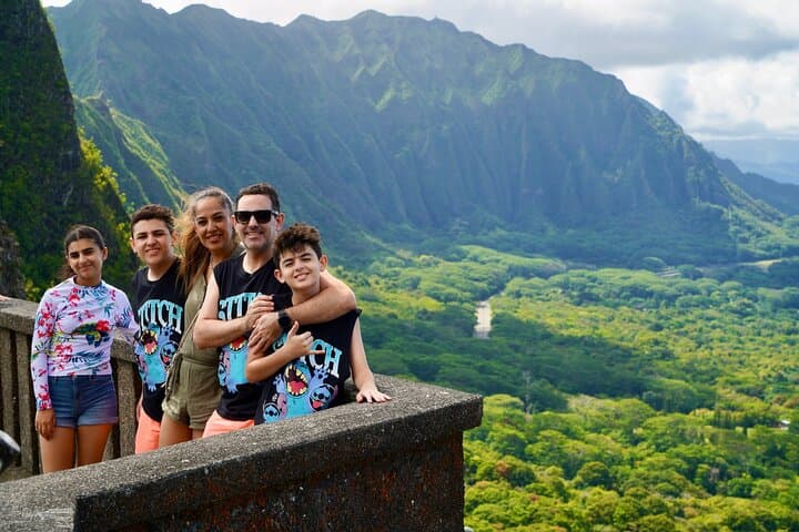Oahu in a Day: North Shore Waterfall, Food Trucks & Lookouts photo 3