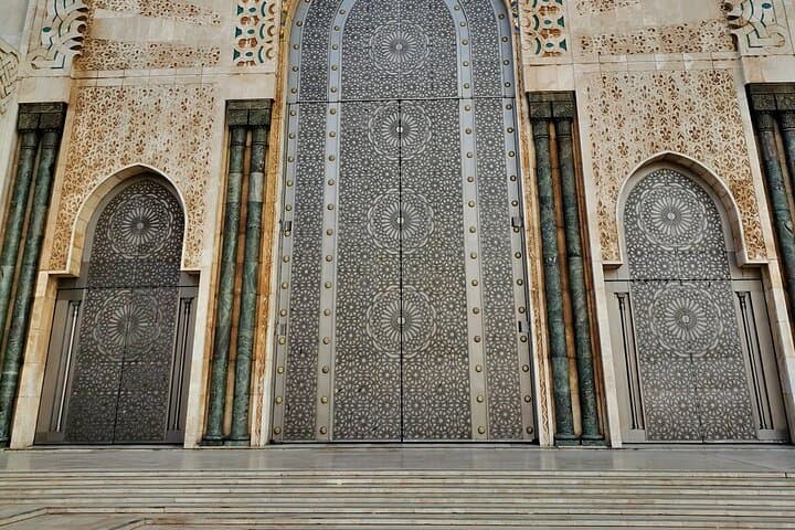 Marrakech to Casablanca Day Trip: Hassan II Mosque & Atlantic Corniche photo 3