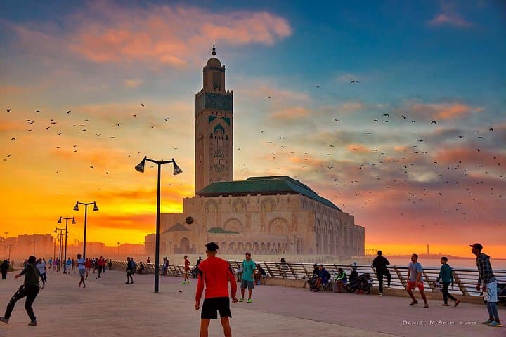 Casablanca Day Trip from Marrakech: Hassan II Mosque, Ain Diab Corniche & Art Deco