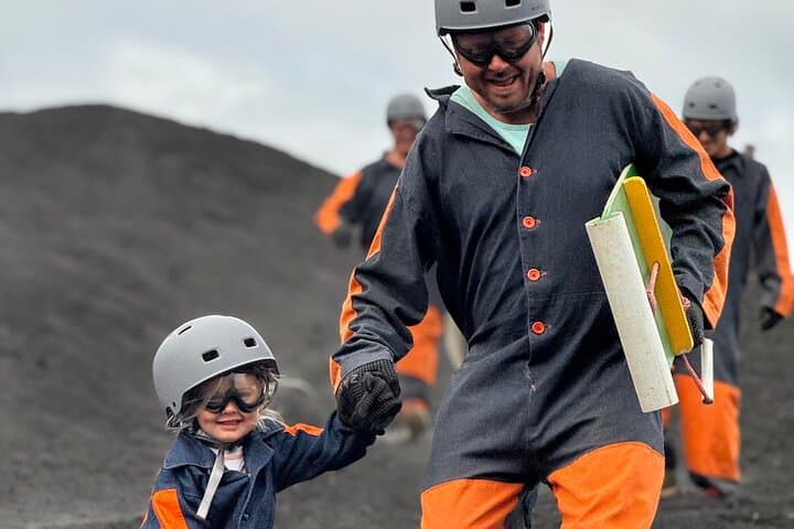 Cerro Negro Volcano Boarding: Private Descent from Nicaragua's Youngest Volcano photo 3