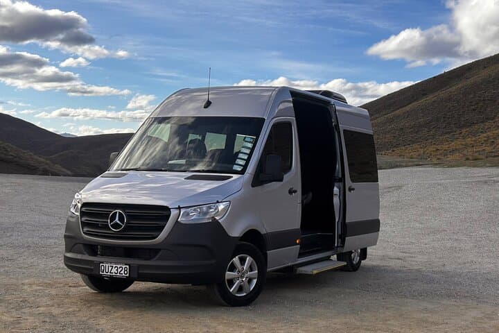 Everything Queenstown: 4-Hour Private Scenic & History Tour photo 2