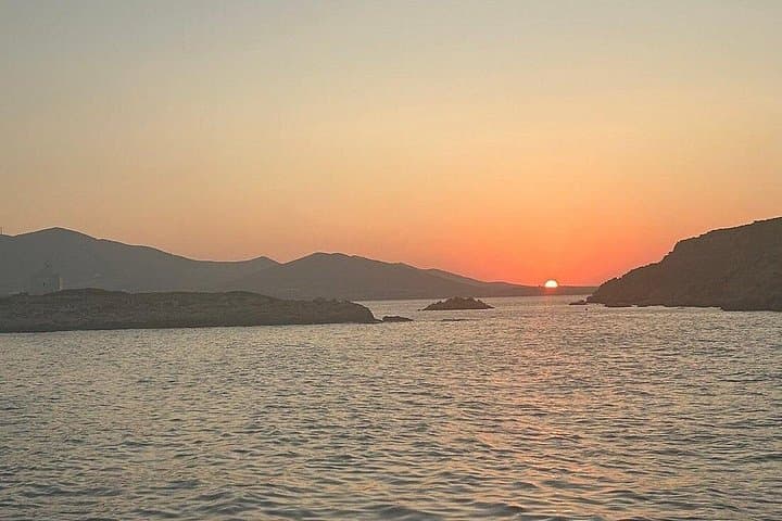 Half-Day Cruise from Aliki: Paros, Antiparos, Despotiko & the Blue Lagoon photo 6