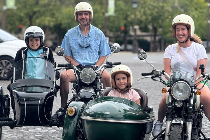 Paris Sidecar Tour: Guided Left-Bank Ride Past Eiffel, Louvre & Notre-Dame