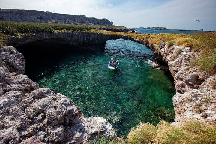 Marietas Islands Eco Discovery: Puerto Vallarta Snorkel, Hidden Beach & Boat Tour photo 4