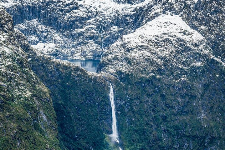Milford Sound Grand Tour Helicopter: Mitre Peak, Sutherland Falls & Glacier Landings photo 5