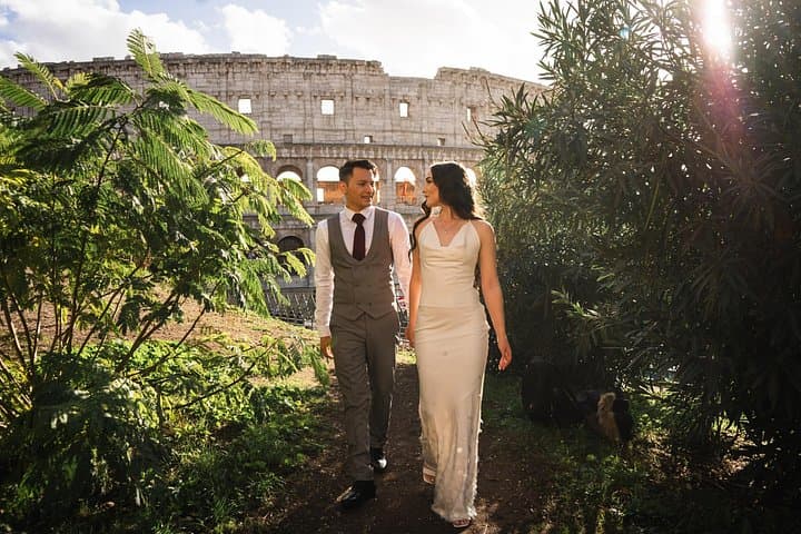 Colosseum Photoshoot: Capture Rome's Iconic Facade with a Local Photographer photo 2