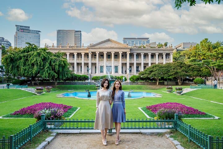Deoksugung Palace Night Tour: Lantern-Lit Walk Through Seoul’s Royal Modernity