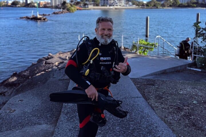 Gold Coast Open Water Dive Certification to Cook Island: 3-Day SSI Course photo 3