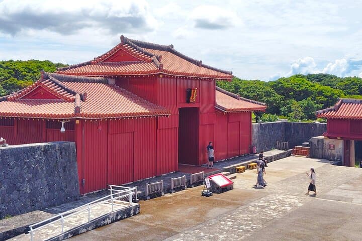 Shurijo Castle: 1.5‑Hour Guided Tour & Opening Gate Ceremony in Naha photo 5