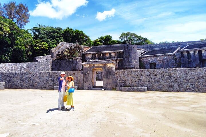 Shurijo Castle Walking Tour: Explore Ryukyu Kingdom History in Naha photo 2