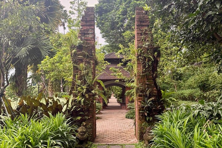 Fort Canning & Singapore River Walking Tour — History, Sights & Practical Tips photo 5