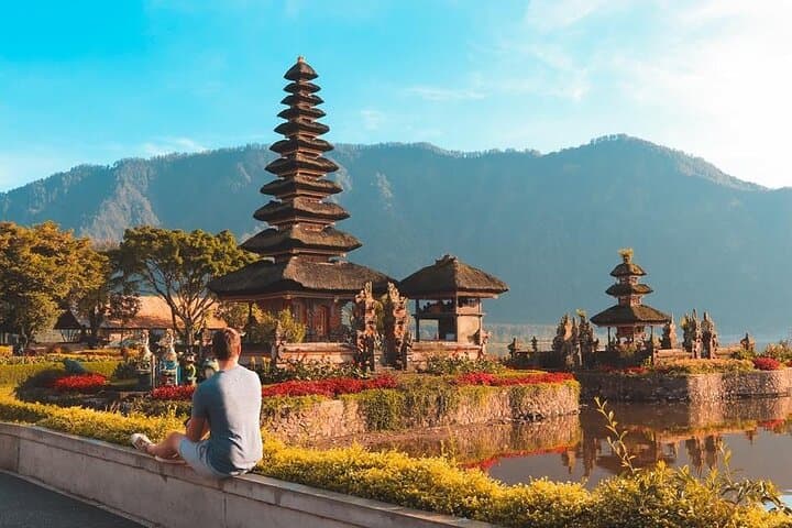 Full-Day Ulun Danu Bratan, Leke-Leke Waterfall & Tanah Lot Sunset Tour from Ubud photo 2