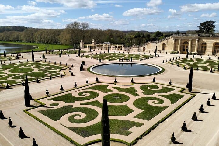 Self-Guided Paris Food Trip: Digital Culinary Itinerary with Hotel Stay photo 5