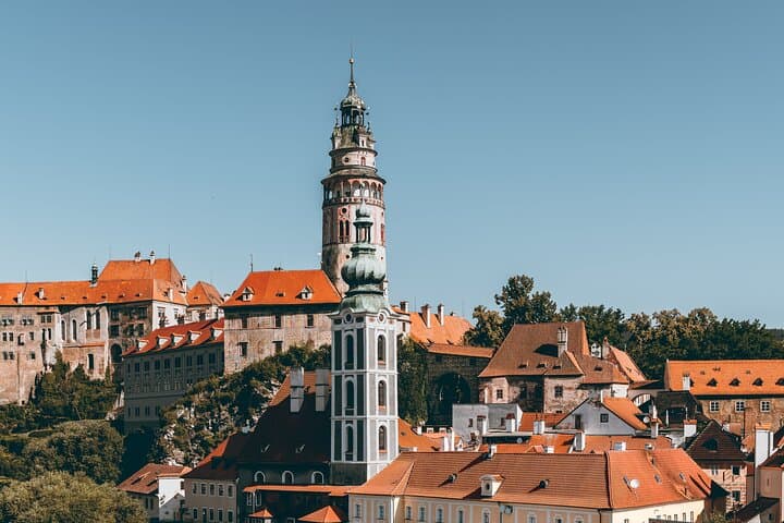 Secrets of Cesky Krumlov: Private Full-Day Castle & Old Town Tour