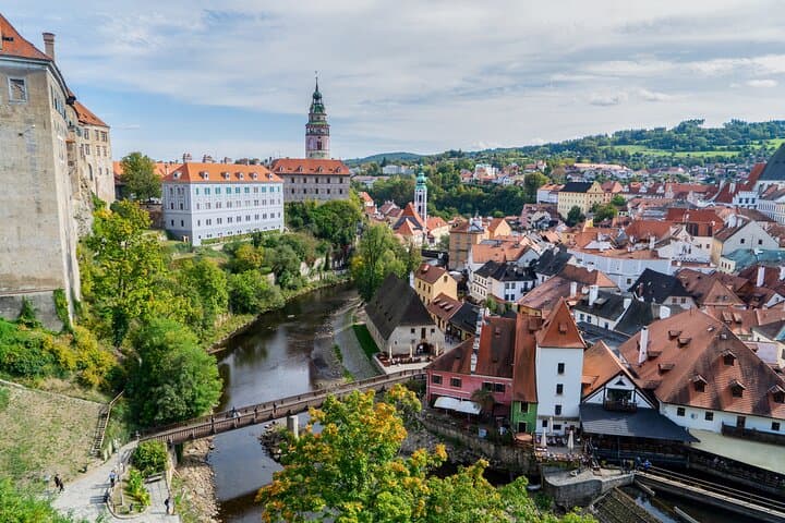 Secrets of Cesky Krumlov: Private Full-Day Castle & Old Town Tour photo 4