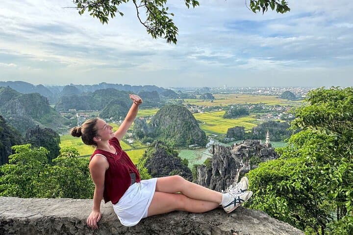 Full-Day Ninh Binh: Hoa Lu, Trang An & Mua Caves from Hanoi photo 6