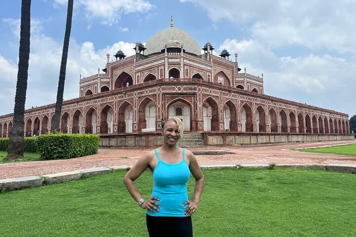Old and New Delhi Private City Tour — Full-Day Guided Highlights of Jama Masjid, Chandni Chowk & Humayun’s Tomb photo 2