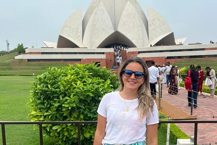 Old and New Delhi Private City Tour — Full-Day Guided Highlights of Jama Masjid, Chandni Chowk & Humayun’s Tomb photo 3