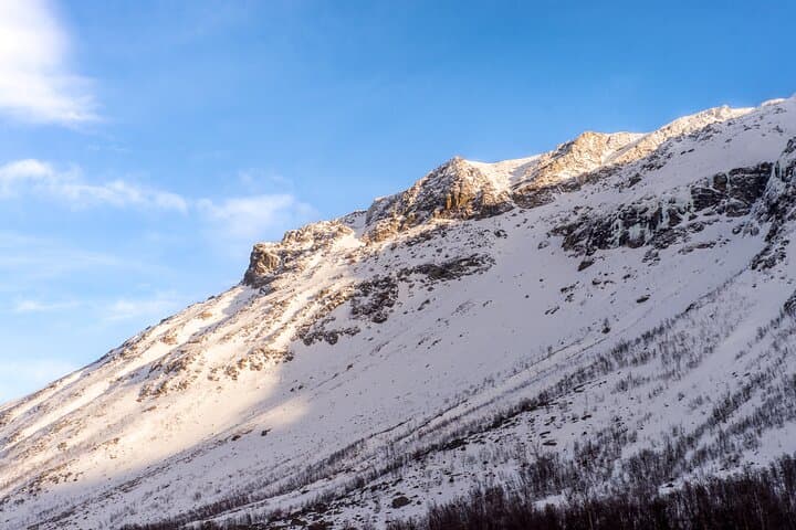 Snowshoe the Lyngen Alps: Fjords, Sami Camp & Arctic Views photo 2
