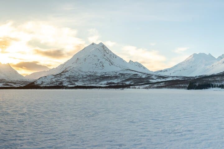 Snowshoe the Lyngen Alps: Fjords, Sami Camp & Arctic Views photo 3