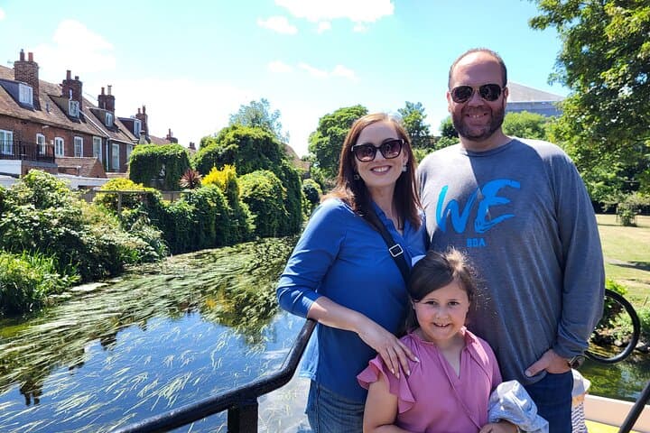 Leeds Castle, Canterbury & White Cliffs — Private Day Tour from Dover